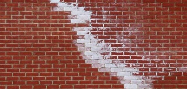 آیا آجر نسوز شوره میزند
